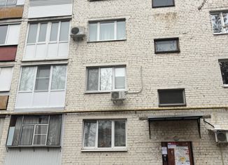 Продажа двухкомнатной квартиры, 49.9 м2, Орёл, улица Лескова, 10