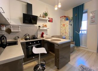 Продаю 1-комнатную квартиру, 30 м2, посёлок Мирный, улица Свободы, 3