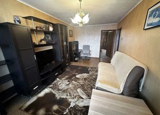 Продаю 2-ком. квартиру, 47 м2, Кемерово, улица Ворошилова, 14А