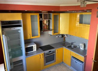 Продается двухкомнатная квартира, 58 м2, Москва, улица Авиаконструктора Миля, 4к1, улица Авиаконструктора Миля