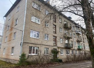 2-комнатная квартира на продажу, 42 м2, Малая Вишера, Лесная улица, 32