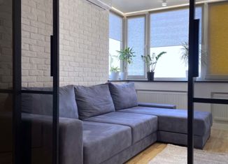 Продам 3-ком. квартиру, 76 м2, Красногорск, Молодёжная улица, 4