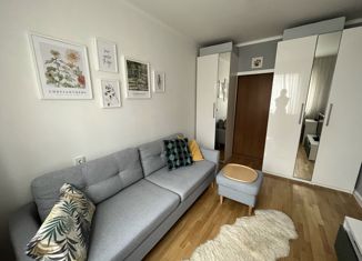 Продам 2-ком. квартиру, 52 м2, Москва, 13-я Парковая улица, 42, 13-я Парковая улица