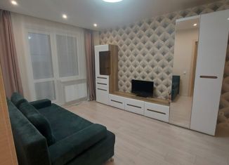 Продам 1-ком. квартиру, 31 м2, Киров, улица Архитектора Валерия Зянкина, 11к1