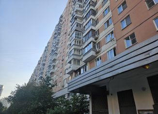 Двухкомнатная квартира на продажу, 54 м2, Москва, улица Народного Ополчения, 28к1, метро Народное Ополчение