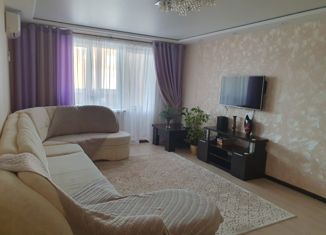 Продается трехкомнатная квартира, 87 м2, Республика Башкортостан, улица Бекетова, 6