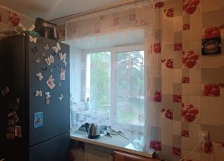 Продаю 2-ком. квартиру, 41.1 м2, Канск, улица 40 лет Октября, 82