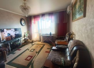Трехкомнатная квартира на продажу, 66 м2, Улан-Удэ, проспект Строителей, 10