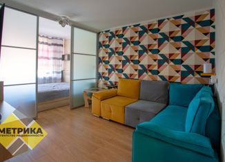 Продажа 2-ком. квартиры, 56.8 м2, Артём, улица Кирова, 76