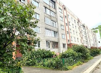 Продается двухкомнатная квартира, 47.6 м2, Ярославль, улица Наумова, 70, район Толчково