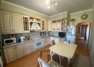 2-ком. квартира на продажу, 98 м2, Одинцово, бульвар Маршала Крылова, 25А