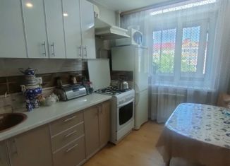 Продажа 2-ком. квартиры, 52 м2, Волжск, улица Кузьмина, 3А