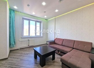 Продаю 2-комнатную квартиру, 56 м2, Новосибирск, улица Михаила Кулагина, 35