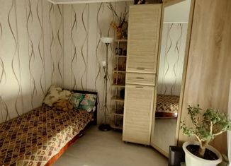 Продам 4-комнатную квартиру, 78.2 м2, Новоалтайск, 8-й микрорайон, 3А