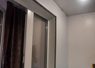 Двухкомнатная квартира на продажу, 50 м2, посёлок Рощино, улица Ленина, 6