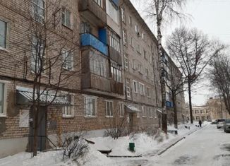 Продаю 1-ком. квартиру, 29 м2, Ижевск, жилой район Автопроизводство, улица Ворошилова, 37