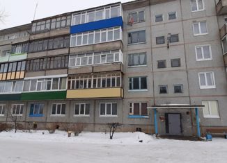 Продам 1-комнатную квартиру, 45.9 м2, Калачинск, Строительная улица, 2