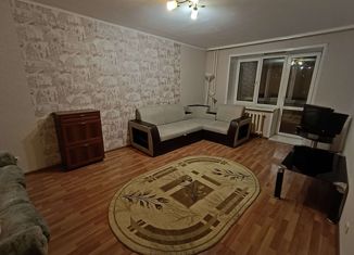 Сдаю в аренду 1-комнатную квартиру, 44 м2, Курганская область, улица Карельцева, 101