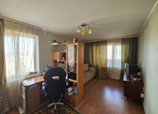 Трехкомнатная квартира на продажу, 69.3 м2, Мурманск, улица Капитана Орликовой, 7