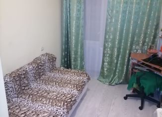 Продаю 2-ком. квартиру, 50 м2, село Константиновка, Школьная улица, 14