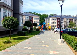 Продам 3-ком. квартиру, 87 м2, Аксай, улица Строителей, 10/6к5