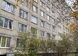 Продам однокомнатную квартиру, 29 м2, Санкт-Петербург, Богатырский проспект, 3к1, метро Пионерская
