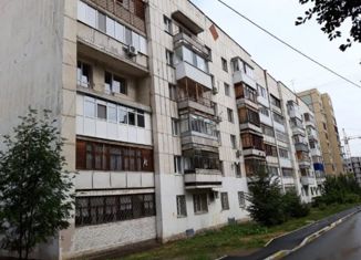 Продажа 3-ком. квартиры, 59 м2, Уфа, улица Адмирала Макарова, 24/1