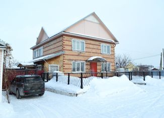 Продажа дома, 200 м2, посёлок городского типа Межозёрный, улица Титова, 1