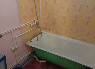 Продаю 2-ком. квартиру, 46 м2, Соликамск, улица Матросова, 29