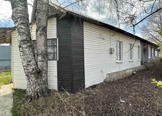 Продаю 3-ком. квартиру, 47.9 м2, рабочий посёлок Октябрьский, Трактовая улица, 21