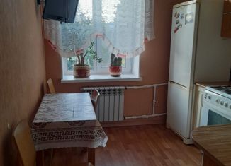 Продам 3-ком. квартиру, 62 м2, Донской, Советская улица, 16