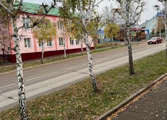 Продам двухкомнатную квартиру, 44.5 м2, Лениногорск, улица Садриева, 50/17