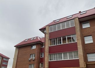 Продам 2-комнатную квартиру, 76.8 м2, поселок Большой Исток, улица Степана Разина, 5А