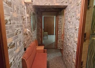 Продаю 2-ком. квартиру, 42 м2, Салехард, улица Горького