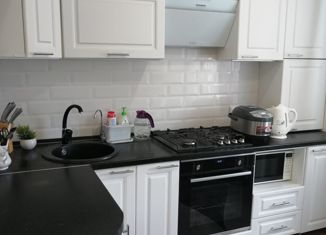 Продаю 2-ком. квартиру, 52.2 м2, Котовск, улица Посконкина, 28А