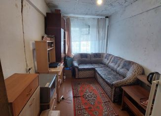 Продается комната, 60 м2, город Саяногорск, микрорайон Ленинградский, 24Б