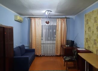 Сдаю в аренду комнату, 14 м2, Аксай, улица Дружбы, 17