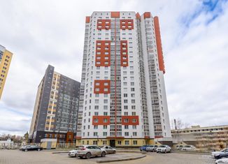 Продажа 2-ком. квартиры, 51.6 м2, Екатеринбург, улица Старых Большевиков, 3А, метро Уралмаш