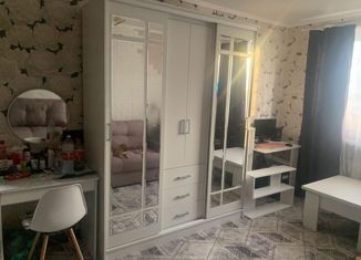 Продаю однокомнатную квартиру, 30 м2, Невинномысск, Революционная улица, 8А