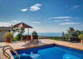 Продаю таунхаус, 135 м2, посёлок городского типа Сириус, Хадыженская улица, 23