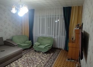 Продаю двухкомнатную квартиру, 62.6 м2, Нижнекамск, проспект Шинников, 57