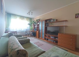 Продажа 4-комнатной квартиры, 87 м2, Заринск, проспект Строителей, 21