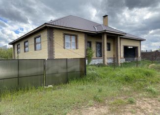 Продается дом, 200 м2, село Узюково, Школьная улица, 4