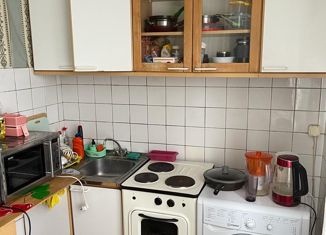 Продам 3-комнатную квартиру, 63.1 м2, Москва, Ореховый бульвар, 25, метро Домодедовская