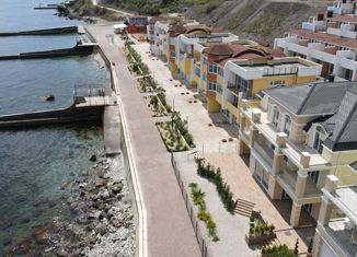 Продаю 1-комнатную квартиру, 68.7 м2, поселок Семидворье, микрорайон Александрийская дача, 26