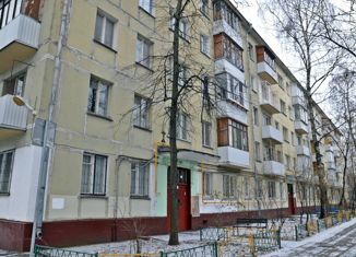 Продажа 2-комнатной квартиры, 42 м2, Москва, улица Маршала Чуйкова, 22к1, улица Маршала Чуйкова