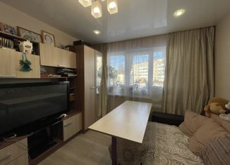 Продам 3-комнатную квартиру, 58.6 м2, Красное Село, улица Юных Пионеров, 16