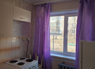 Продам 2-ком. квартиру, 46 м2, Братск, Южная улица, 95