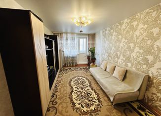 Продаю двухкомнатную квартиру, 44 м2, Осинники, улица Ефимова, 10