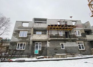 Продается двухкомнатная квартира, 64 м2, Калмыкия, улица Юрия Клыкова, 85Б